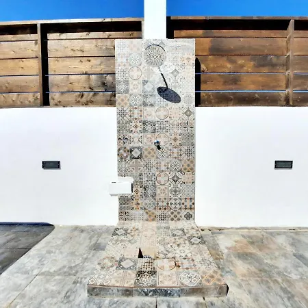 Canary Wild House 2 Каррисаль
