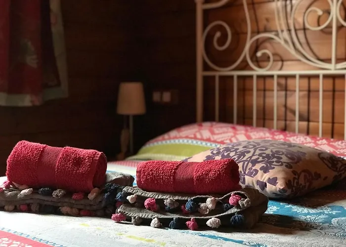 Canary Wild House 2 *